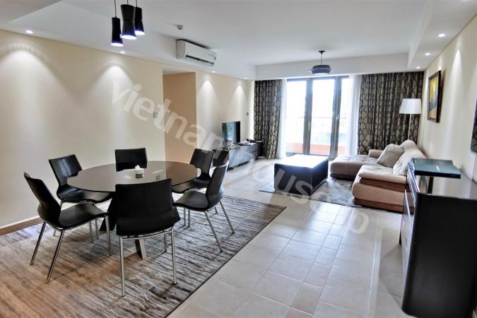 Beautiful 3-bedroom apartment on scenic street in District 3