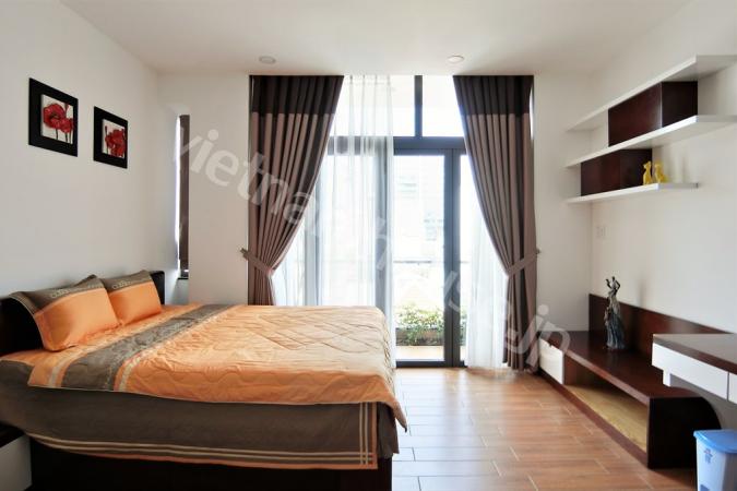 Wooden floor covering all over the apartment in District 3