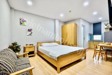 Full of natural lights in the apartment