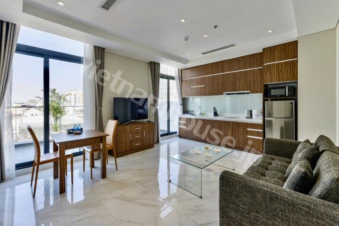 Perfect balance of warmth and space