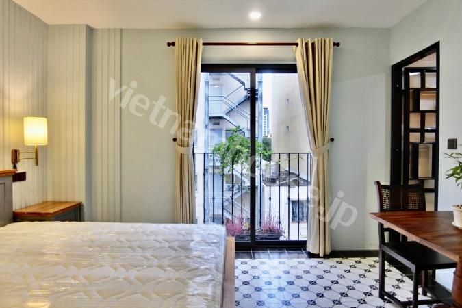 Vintage apartment in small alley