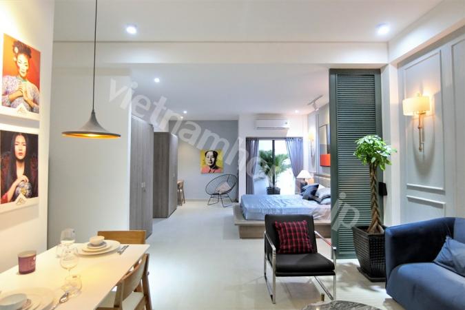 All contemporary features you ever imagine in this nice studio