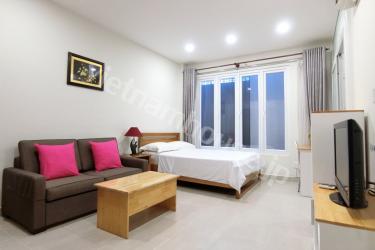 Spacious Studio serviced APT with Competitive price