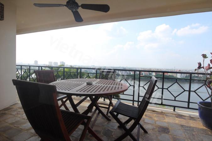 High class service apartment by the Saigon River