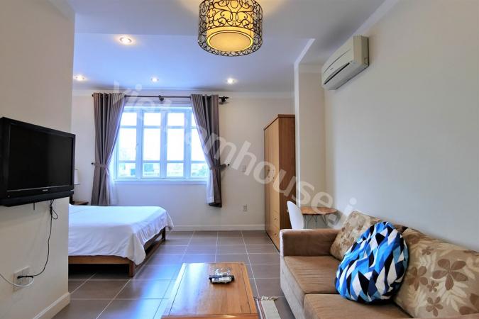 Easy life at studio in Binh Thanh District.