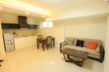 Simple life in luxury serviced apartment in Binh Thanh District.