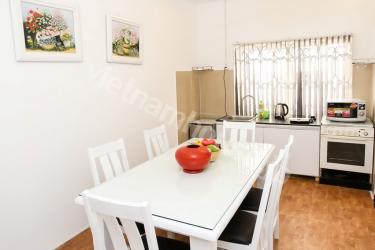 ビンタン区の広めのワンルーム