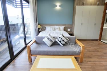 Nhieu Loc canal view with skyline window apartment near Thao Cam Vien Park