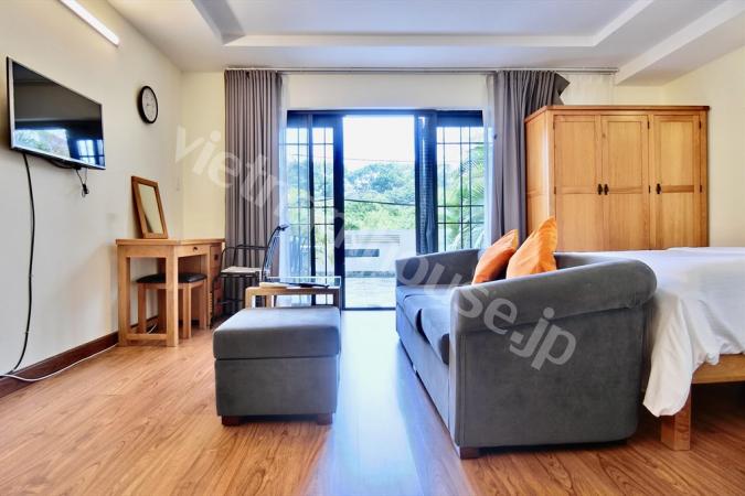 Style, privacy and timeless design blends with nature, beauty and freedom