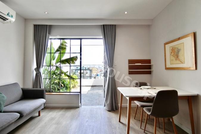 Garden balcony for a nice studio