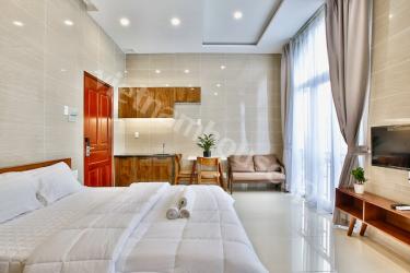 The right place to live near the airport