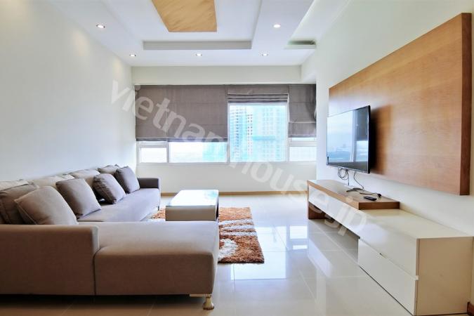 Saigon Pearl apartment still on fire